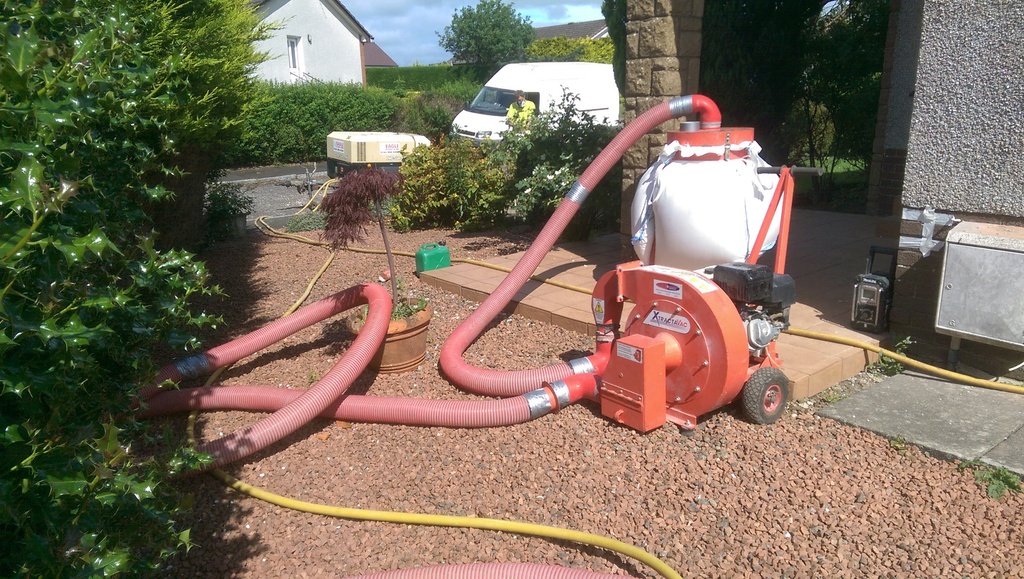 cavity wall extraction